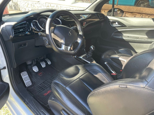 Imagen 7 de 15 de Citroen Ds3 1.6t Sport 2012