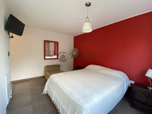 Imagen 25 de 30 de Venta De Apartamento 2 Dormitorios En Playa Mansa, Punta Del Este. - Punta Del Este Mansa