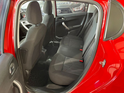 Imagen 9 de 11 de Peugeot 208 1.6 5ptas Allure 115cv
