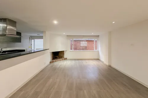 Apartamento En Arriendo/venta En Los Rosales. Cod A7005