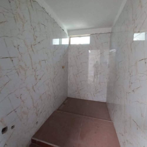 En Venta De Townhouse En Conj. Resd. Casa Verde San Diego Planta 100%