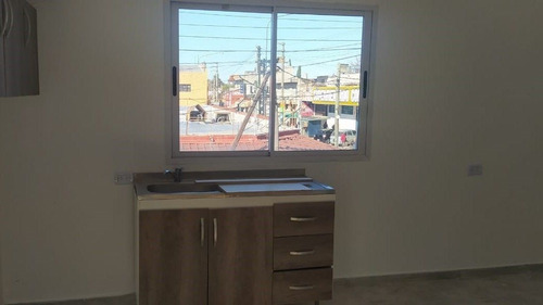 Imagen 5 de 8 de Departamento En Venta En José C Paz