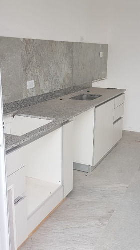 Imagen 5 de 16 de Departamento En Venta En Avellaneda Oeste