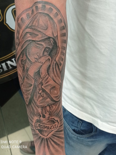 Imagem 2 de 5 de Tattoo