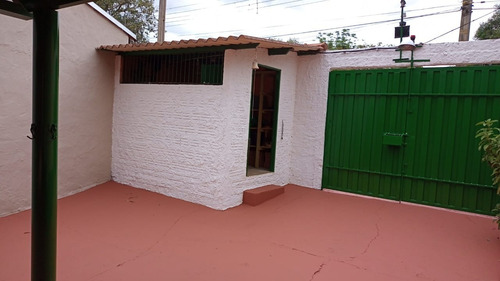 Imagem 12 de 22 de Chácara 300m2, Rico Em Água Com Rio No Fundo, Casa Sede 85m2, 2 Dormitórios, 1 Banheiro, Ótima Localização, Churrasqueira - Ch00285 - 71019202