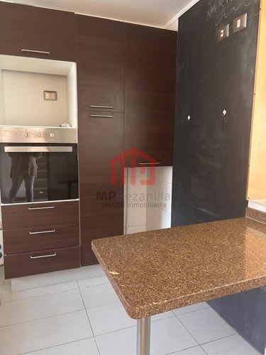 Casa En Venta De 4 Dorm. En Concón