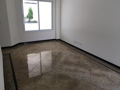 Imagem 7 de 26 de Sobrado Em Condomínio 3 Dormitórios 1 Suíte - Piscina - Canto Do Forte - Amf67