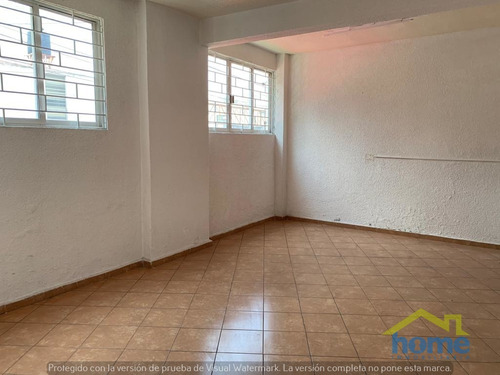 Bodega Comercial En Venta En San Pedro De Los Pinos
