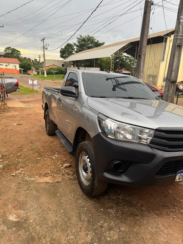 Toyota Hilux 2.8 Tdi Std Cab. Simples 4x4 2p