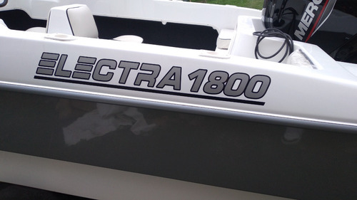 Imagen 9 de 16 de Tracker Electra 1800 C/ Mercury 115hp 4t Elpt Full 0hs
