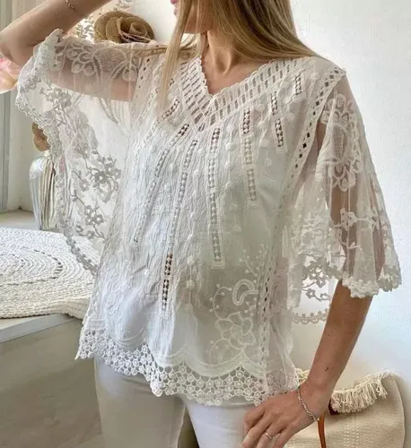 Blusas de tul con encaje sale