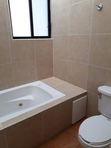A 10 Min De Los Arcos Privada Exclusiva De Casas De Autor, Estilo Mexicano Moderno 3 Rec Con Baño Y Vestidor Espacios Amplios Y Jardin Trasero