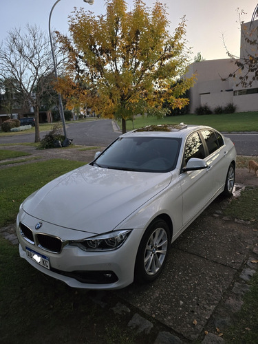 BMW Serie 3 2.0 320i Sedan Executive