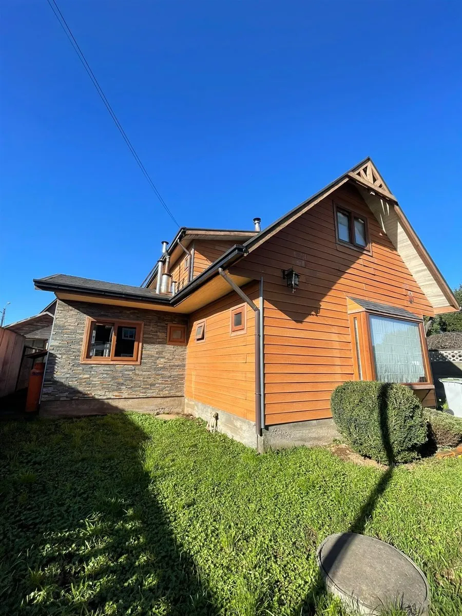 Imagen 1 de 22 de Casa En Venta De 4 Dorm. En Río Bueno