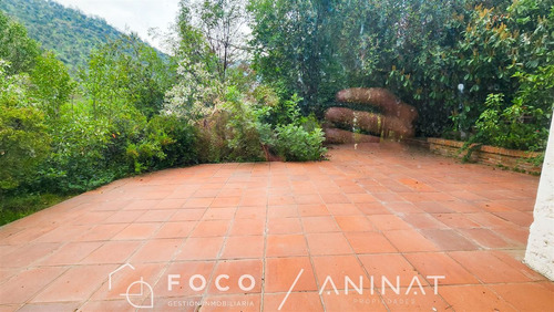 Casa En Venta De 3 Dorm. En Lo Barnechea
