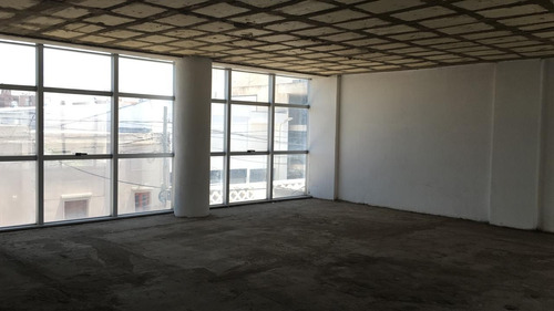 Rio Cuarto, Semipiso Para Oficinas En Venta!