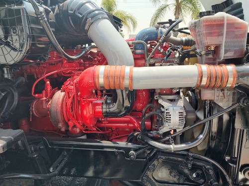 5 Kw T680 Blancos 2016,camiones,cummins