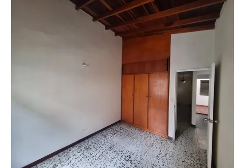 Casa En Venta 2do Piso 2 Niveles En Floresta Alcazares 140 Mt²