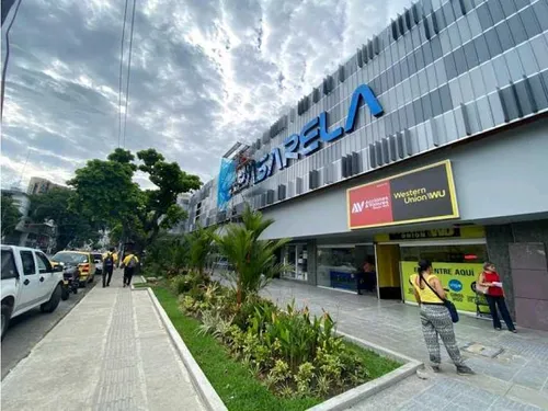 Local En Centro Comercial Pasarela En El Norte De Cali
