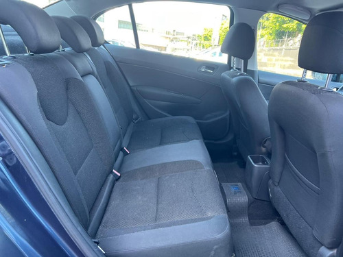 Peugeot 408 2.0 Allure 143cv
