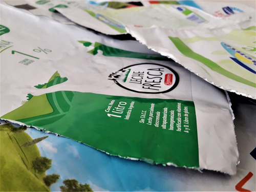 Sachets De Leche Abiertos Y Limpios Para Reciclado (Usado)