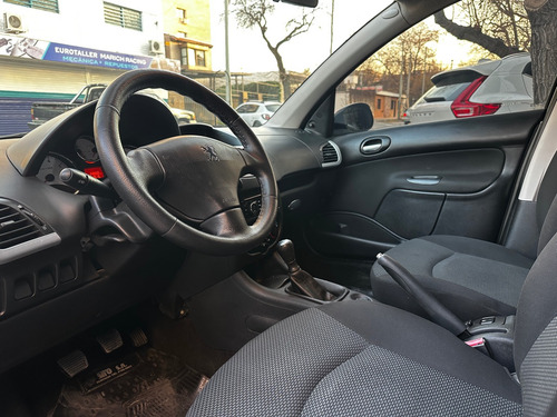 Peugeot 207 1.4 Allure 75cv