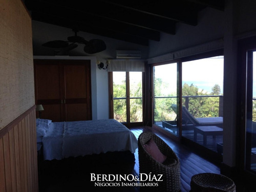 Importante Residencia Con La Mejor Vista De Punta Ballena- Ref: 462