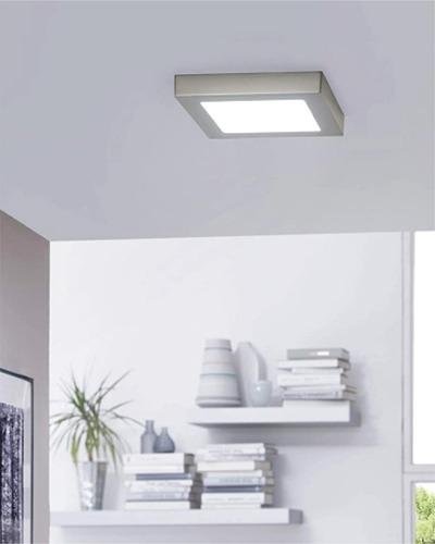 Imagen 2 de 2 de Panel Led 24w Plafon Frio Cuadrado Acero Platil Macroled