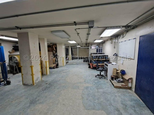 Edificio Comercial/ Tipo Loft (3 Pisos) Venta Los Dos Caminos Mls-24-28164