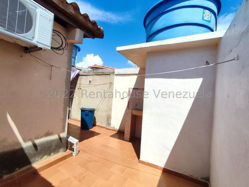 Imagen 13 de 30 de Casa En Venta Zona Norte Barquisimeto Lara Rah. 23-105895 // Invierta Seguro Con Rentahouse//