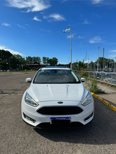 Ford Focus III 2.0 Se Plus Mt
