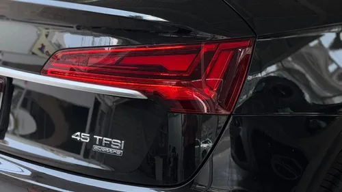 Audi Q5 2.0 L 45 Tfsi Select Mhev