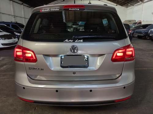 Volkswagen Suran 1.6 Trendline 11b 2012