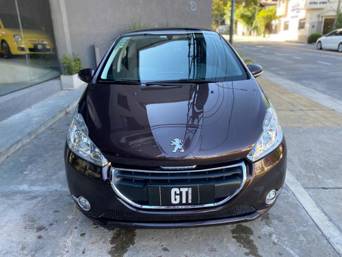 Peugeot 208 1.6 Allure Touchscreen 2015