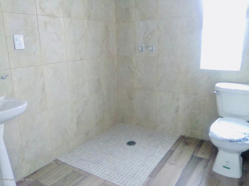 Imagen 7 de 10 de Casa En Venta En Pachuca Calle Prolongación Ramón G. Bonfil 21-261
