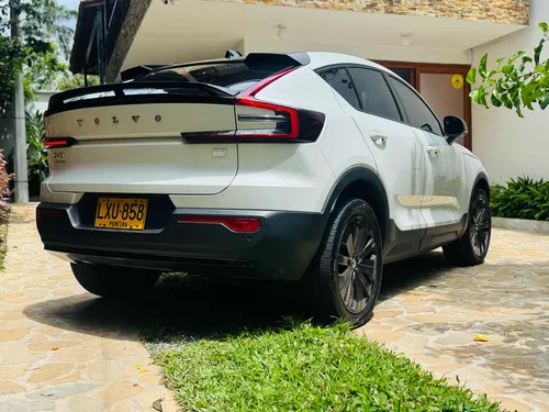 Volvo C40