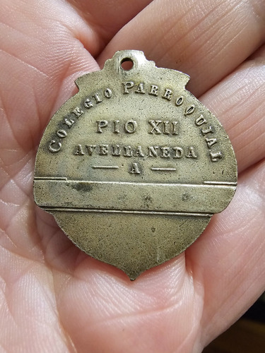 Medalla Colegio Pio Xii Avellaneda (Usado)