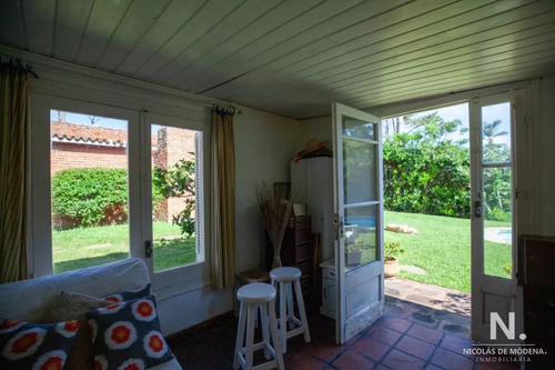 Casa De 4 Dormitorios Alquiler Anual E Invernal En Punta Del Este