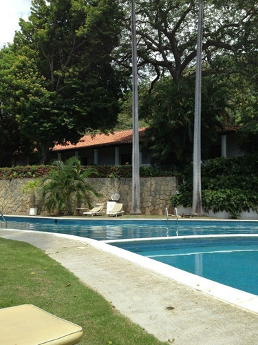 Imagen 4 de 13 de Se Vende Accion Con Puesto En El Agua Caraballeda Golf & Yacht Club