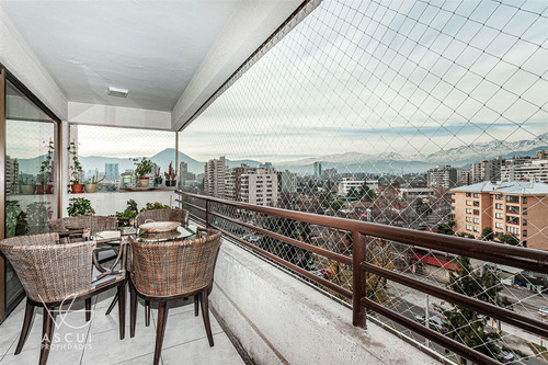 Departamento En Venta De 4 Dorm. En Las Condes