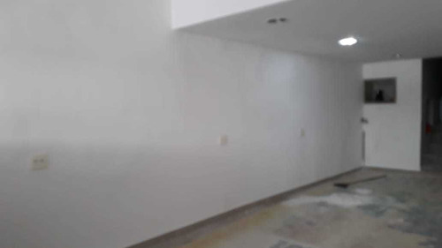 Imagem 3 de 6 de Casa Comercial À Venda Na Rua Acre, Centro, Rio De Janeiro - Rj - Liv-3238