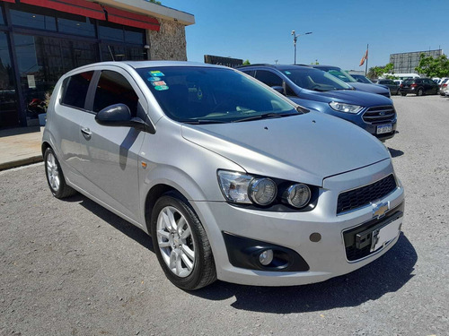 Imagen 2 de 13 de Chevrolet Sonic 1.6 4 Ptas Ltz 2013