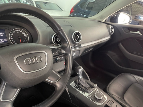 Audi A3 Sedan 1.4 Tfsi Ambiente Flex Tiptronic 4p