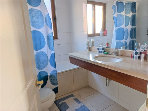 Imagen 16 de 22 de Venta Casa Grandes Espacios San Carlos De Apoquindo 5d 4b
