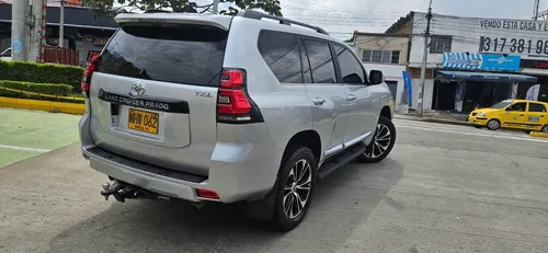 Toyota Prado Txl 4x4, Actualuzada 100% 2023