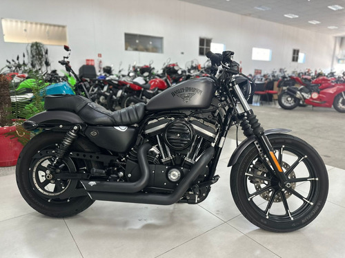 Harley Davidson Sportster Iron 883 2017 / 13.409 Km 