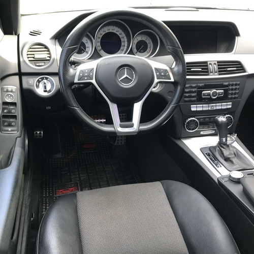 Mercedes-benz C250 Cgi Amg At 2011