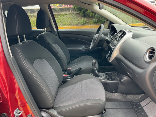 Imagen 10 de 15 de Nissan Versa 2017 Advance Estandar Clima Excelente Estado