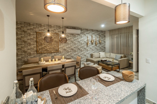 Casa En Venta En Playa Del Carmen, Bali, A 10 Minutos De La Playa