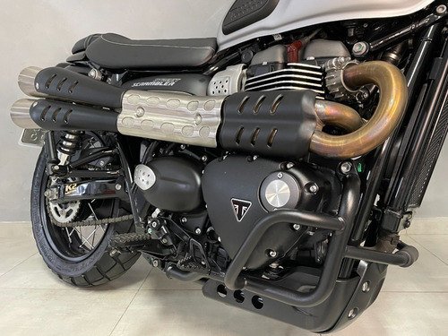 Street Scrambler 900cc (2019/2020) Verde Fosco
